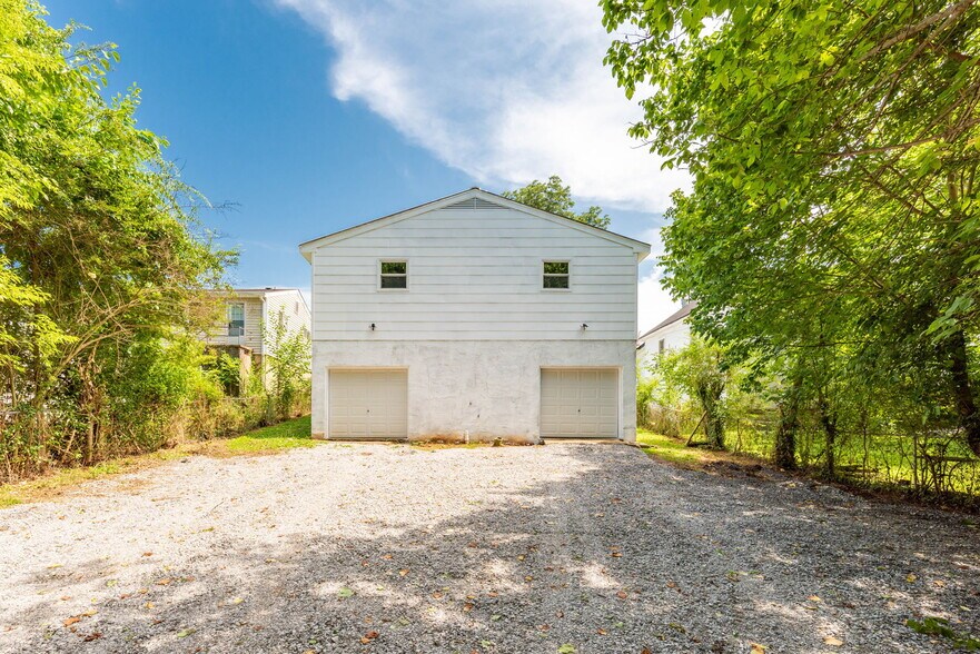 Building Photo - 2611 Andrews St