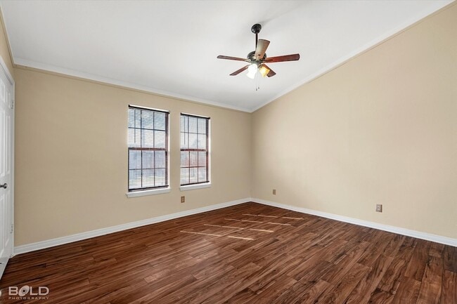 Building Photo - 9913 Dagger Point Ln