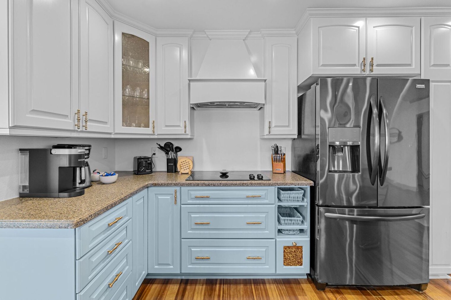 Building Photo - 9414 Laura Anne Dr