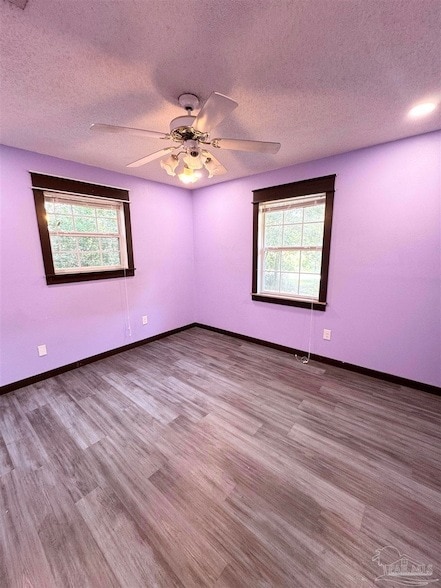 Building Photo - 9720 Sandpiper St