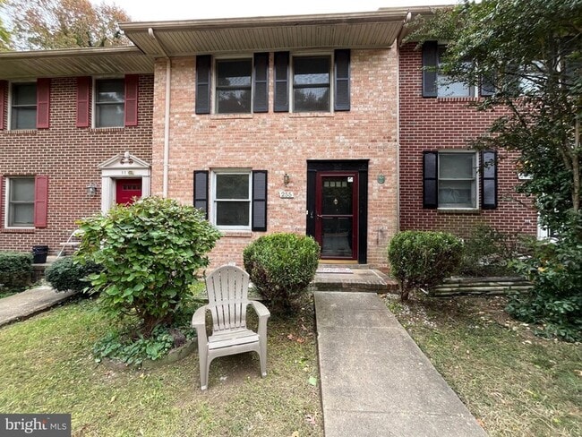 Building Photo - 255 Farrell Ln