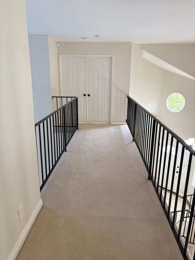 Building Photo - 12015 River Grove Ct