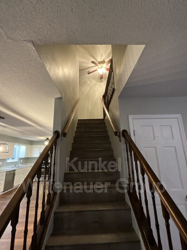 Building Photo - 1632 Progress Ln