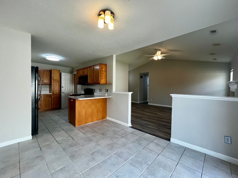 Building Photo - 7717 Frontier Ave