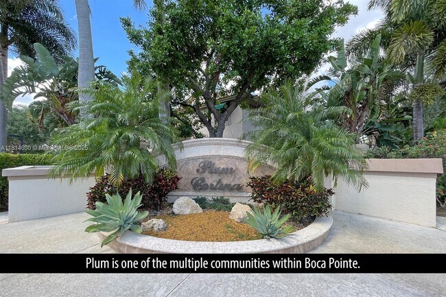 Building Photo - 6735 Via Regina