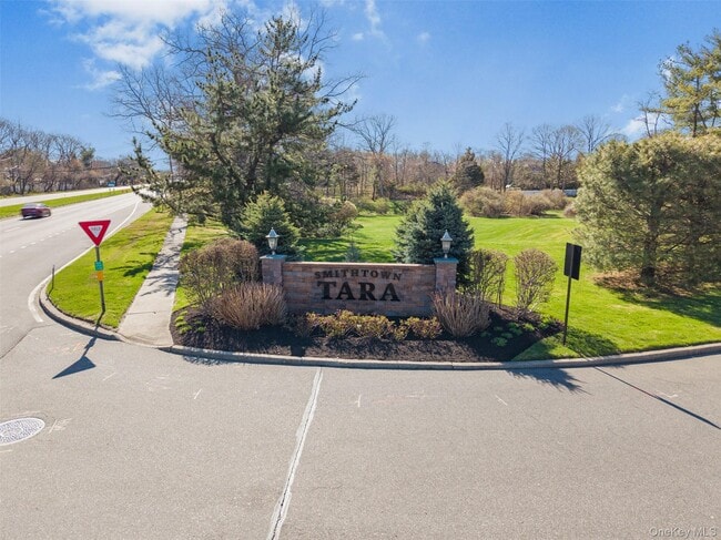 Building Photo - 85 Rhett Dr