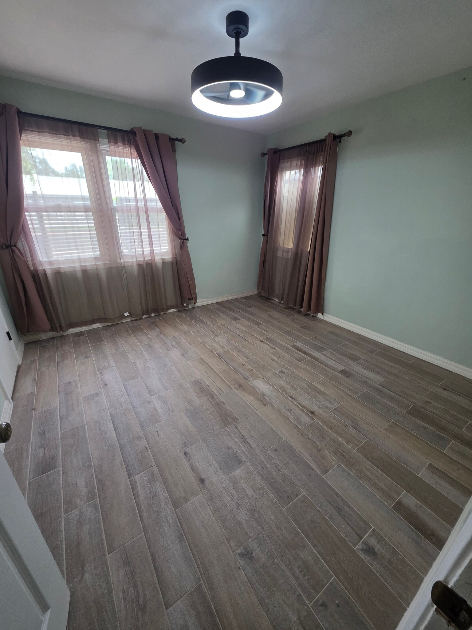 Building Photo - 18822 Hart St