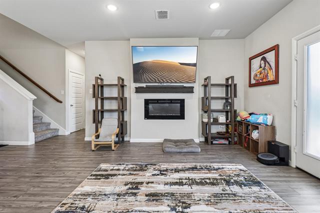 Building Photo - 491 Pebble Brook Ln
