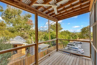 Building Photo - 1518 Parker Ln