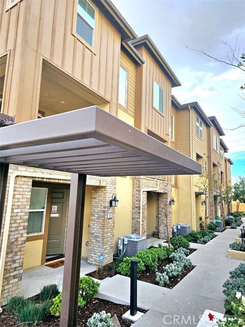 Building Photo - 7358 Solstice Pl