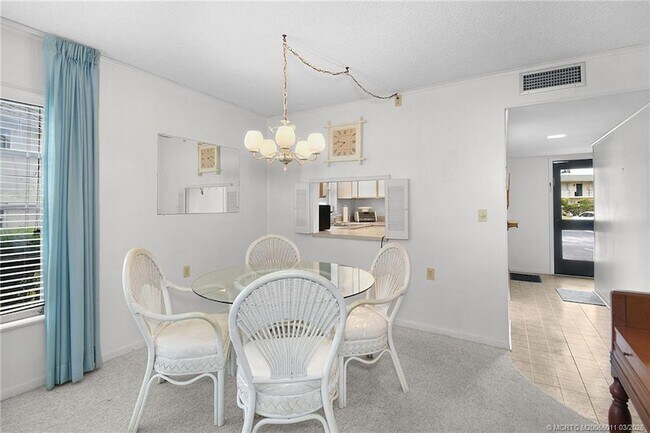 Building Photo - 1900 S Kanner Hwy