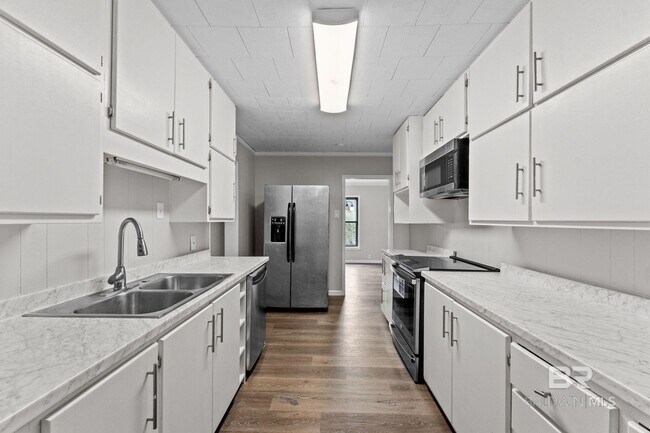Building Photo - 321 AL-59