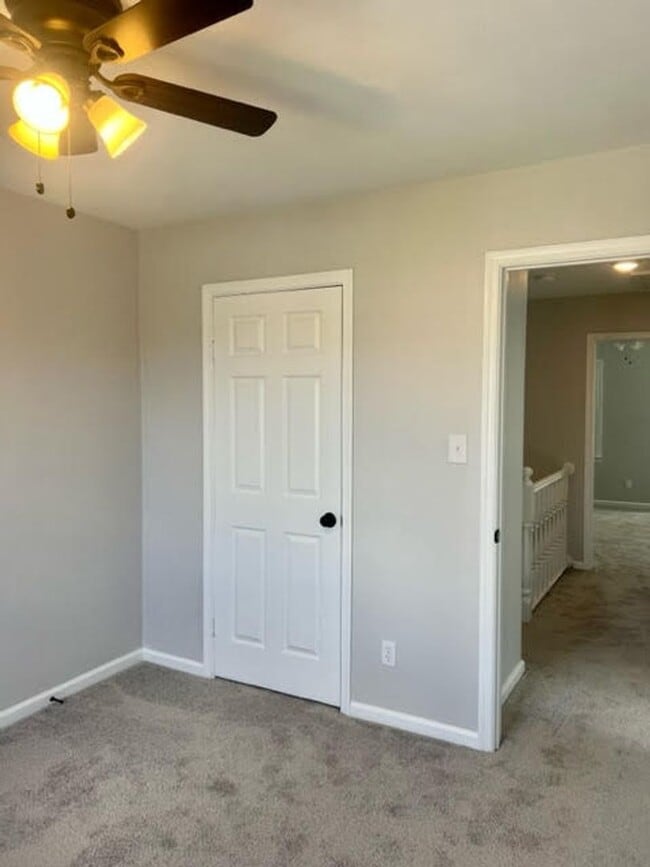 Building Photo - FOR RENT ROSEMONT AREA / VIRGINIA BEACH