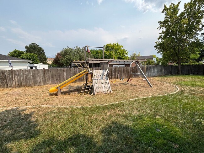 Building Photo - 3391 Wake Cir