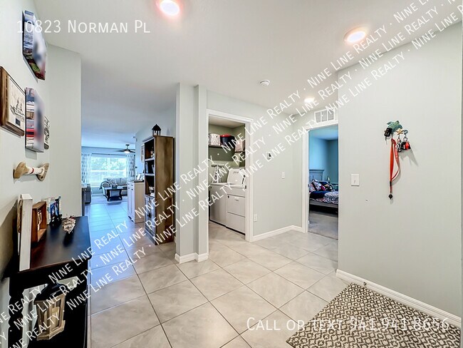 Building Photo - 10823 Norman Pl