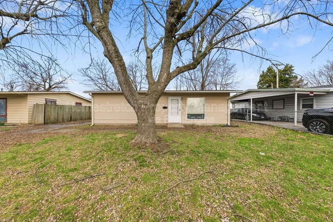 Building Photo - 133 St Thomas Ln