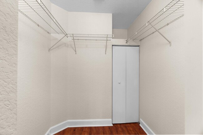 Building Photo - 1108 Renaissance Way