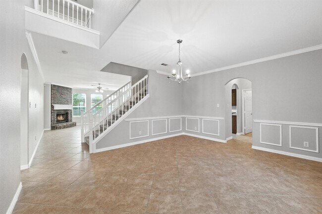 Building Photo - 7000 Snowy Owl St