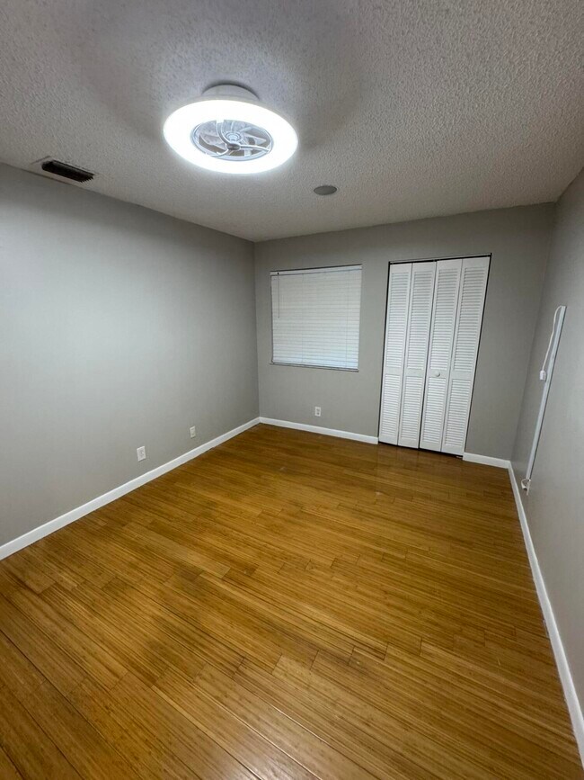 Building Photo - 9777 Nickels Blvd