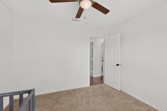 Building Photo - 10332 Grabbs Ln