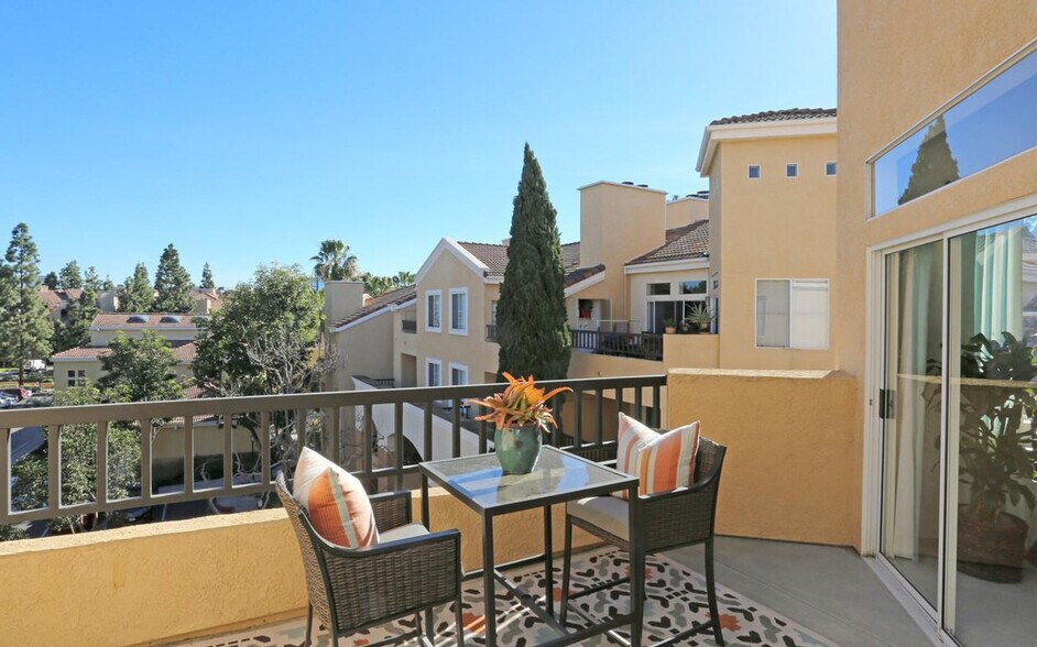 Building Photo - 5305 Toscana Way
