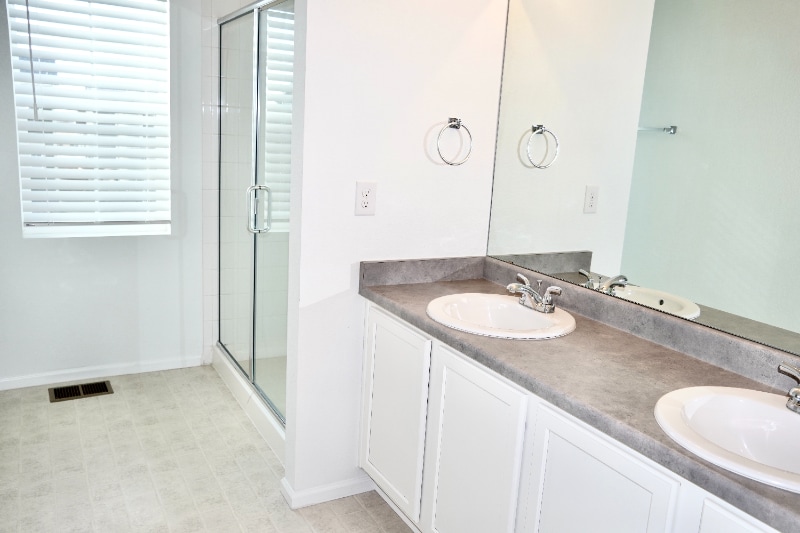 Building Photo - 7076 Preble Dr