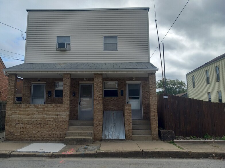 Front of building - 230 Beaver Ave