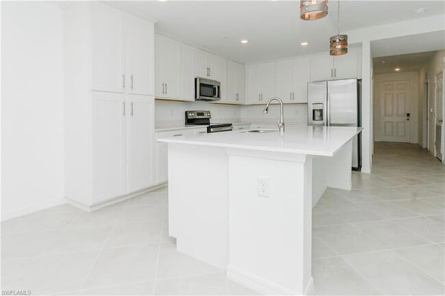 Building Photo - 43989 Boardwalk Loop