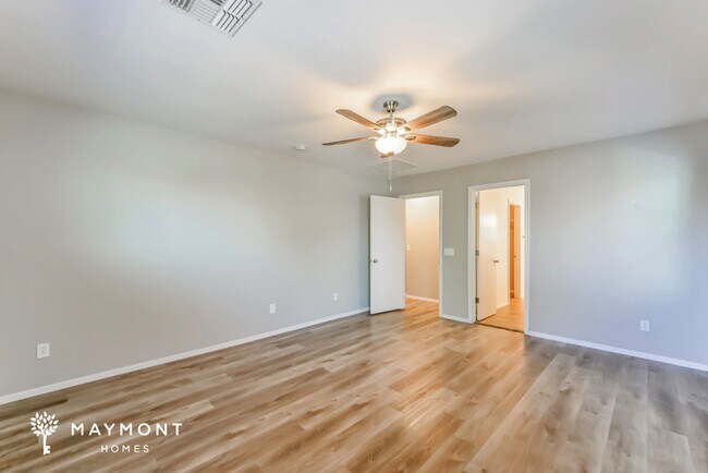 Building Photo - 3449 E Bartlett Dr
