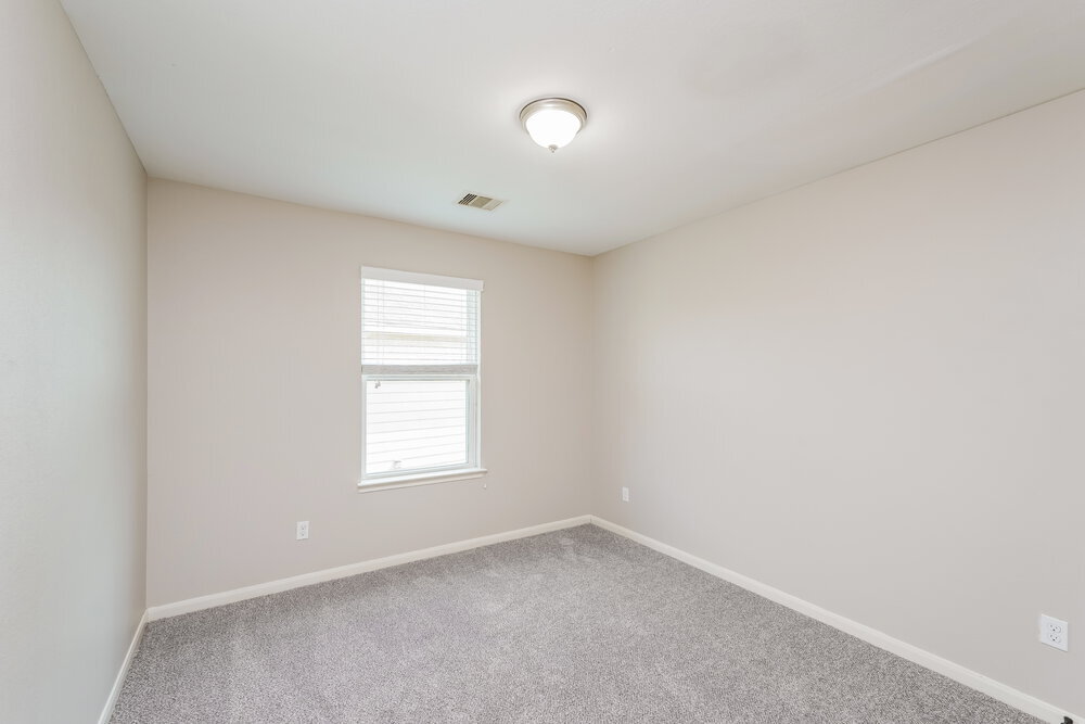 Building Photo - 21811 Octavia Way