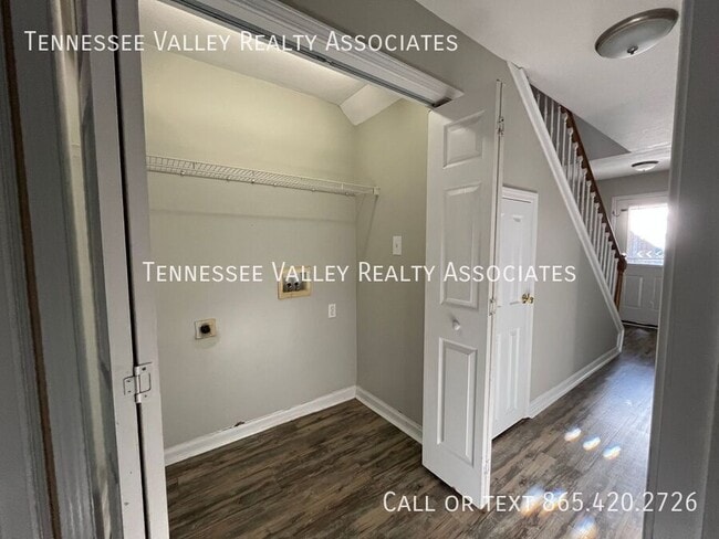 Building Photo - 156 N Illinois Ave