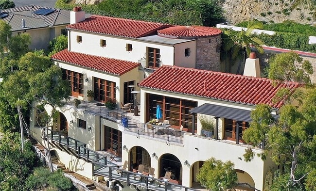 Building Photo - 1131 Emerald Bay