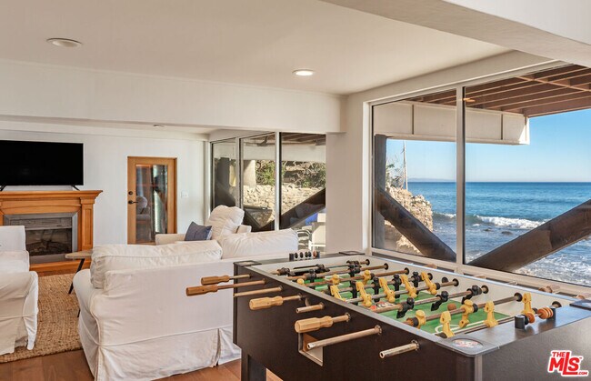 Building Photo - 24408 Malibu Rd