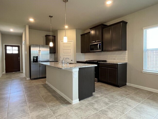 Building Photo - 13119 Everpine Trl