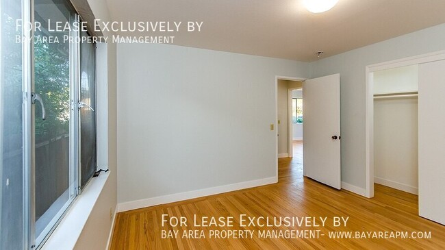 Building Photo - 338 Orchard Ave