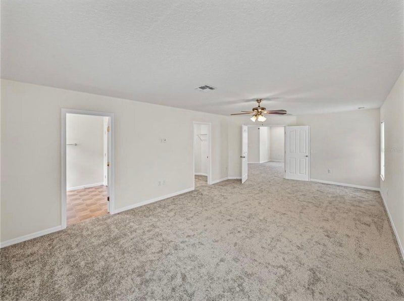 Building Photo - 143 Alfani St