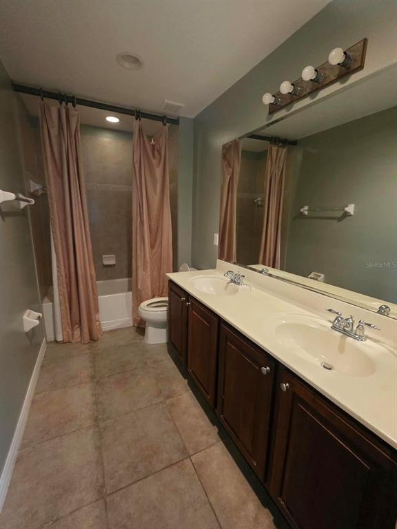Building Photo - 14710 Cableshire Way