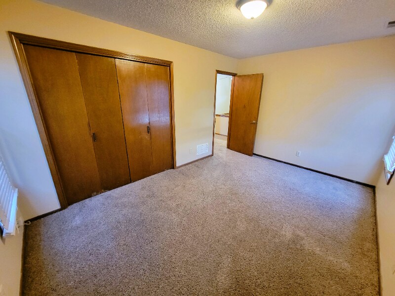 Building Photo - 2348 S Capri St