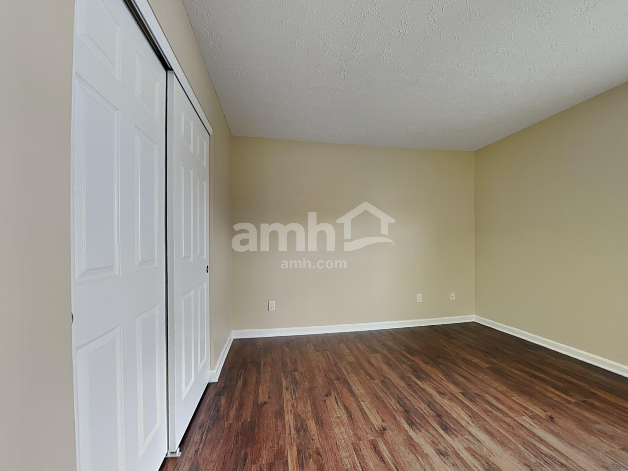 Building Photo - 80 Bluegrass Ln