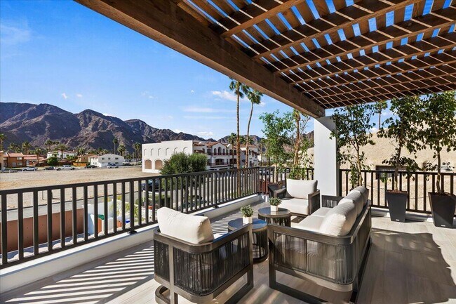 Building Photo - 51120 Avenida Navarro