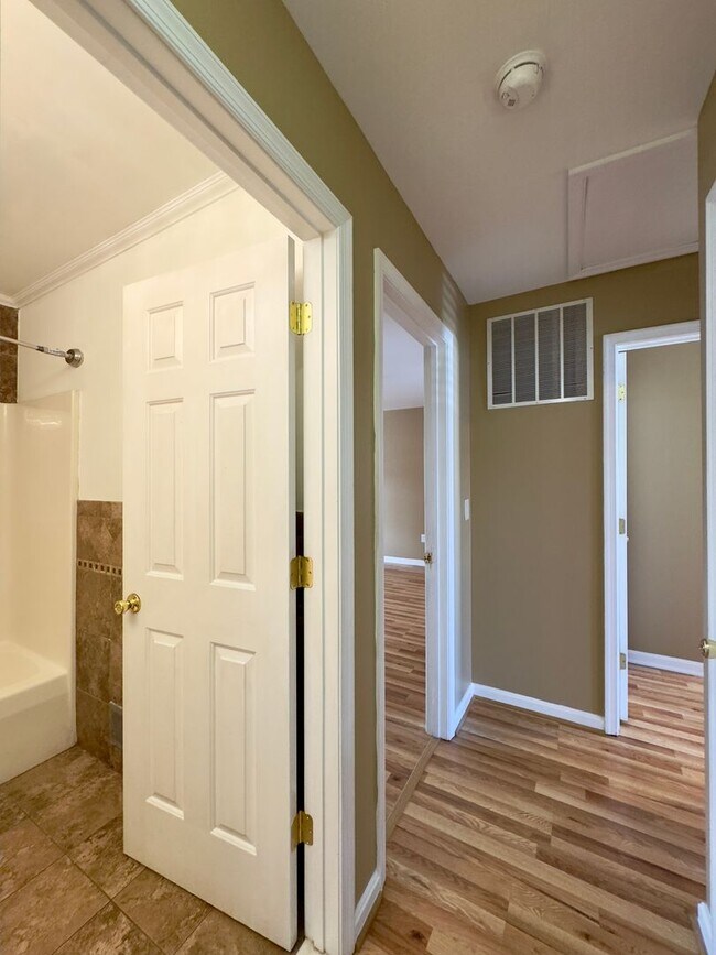 Building Photo - Charming 4 Bedroom/3 Bathroom Home with 2-Car Garage and Large Backyard in Middle River, MD!