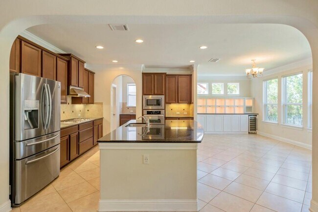 Building Photo - 11812 Mira Vista Way