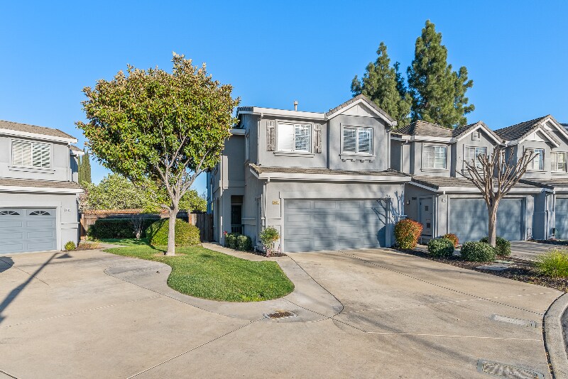 Building Photo - 3420 Pickens Ln