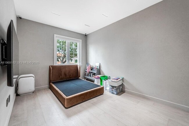 Building Photo - 3949 194th Ln