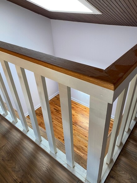 view loft to bedroom - 134 Washington St