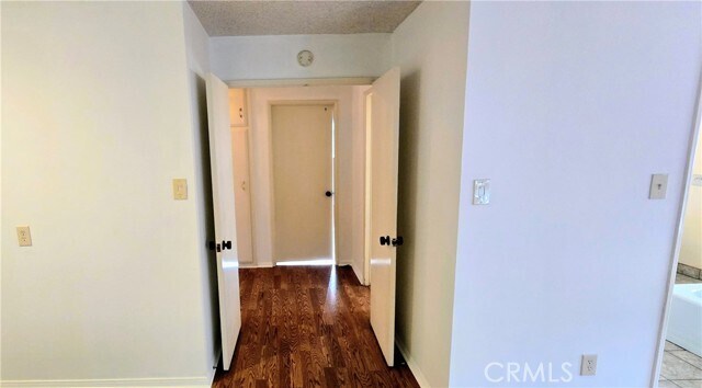 Building Photo - 10353 Downey Ave