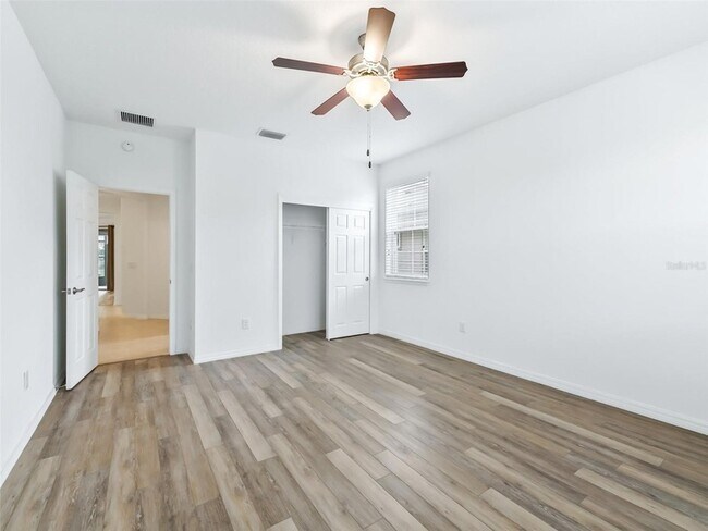 Building Photo - 4976 NW 35th Ln Rd