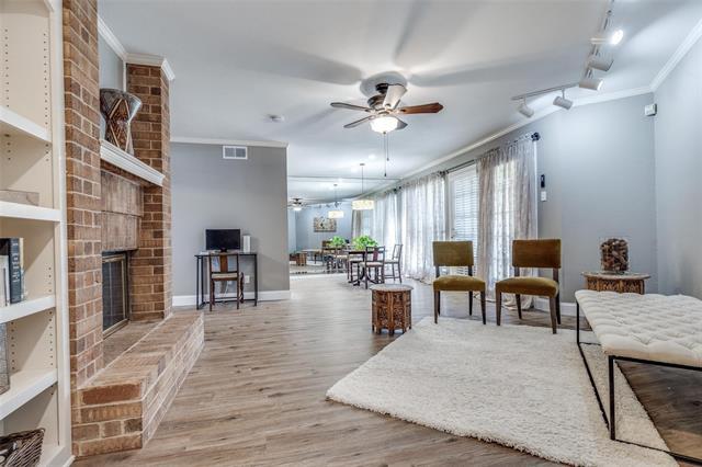 Building Photo - 16301 Ledgemont Ln