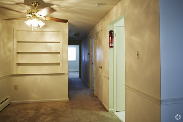 Colonial Gardens - 490 Plaza Blvd Morrisville PA 19067 | Apartment Finder