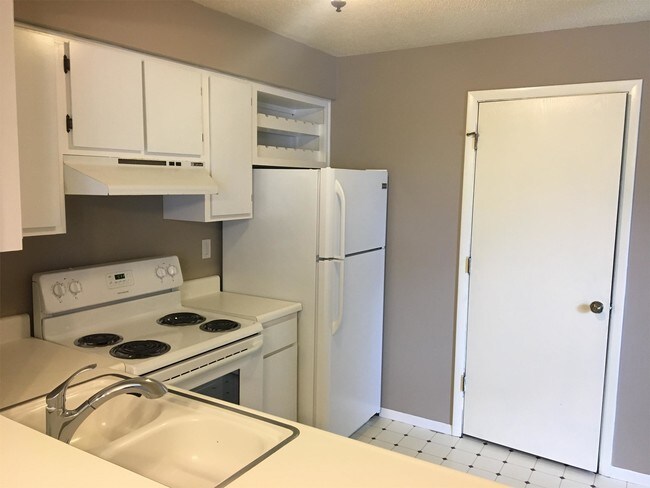 Building Photo - 2618 W Willowlake Dr